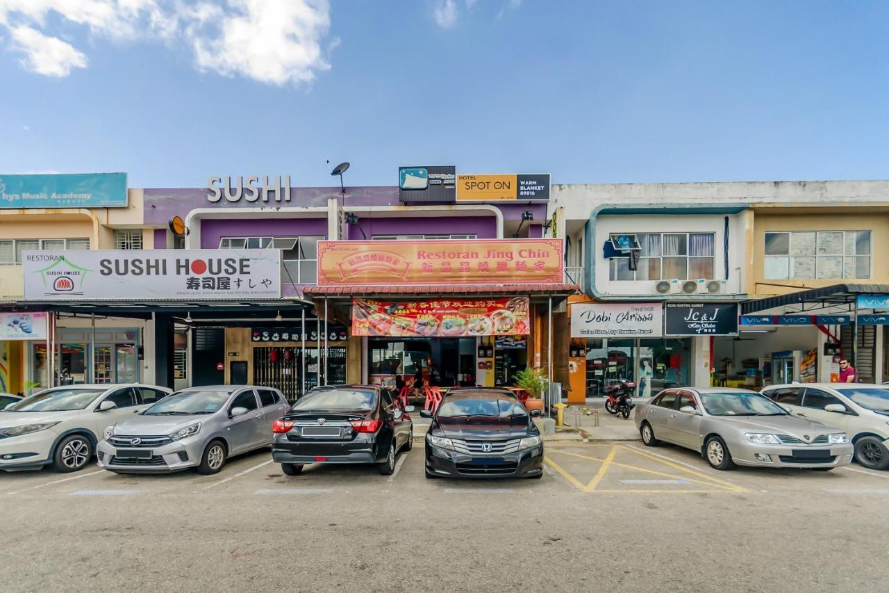 Spot On 89816 Warm Blanket Hotel Johor Bahru Ngoại thất bức ảnh
