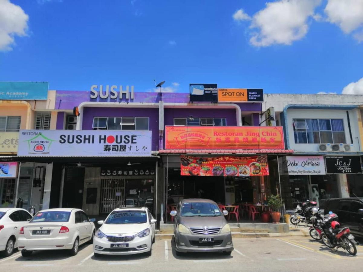 Spot On 89816 Warm Blanket Hotel Johor Bahru Ngoại thất bức ảnh