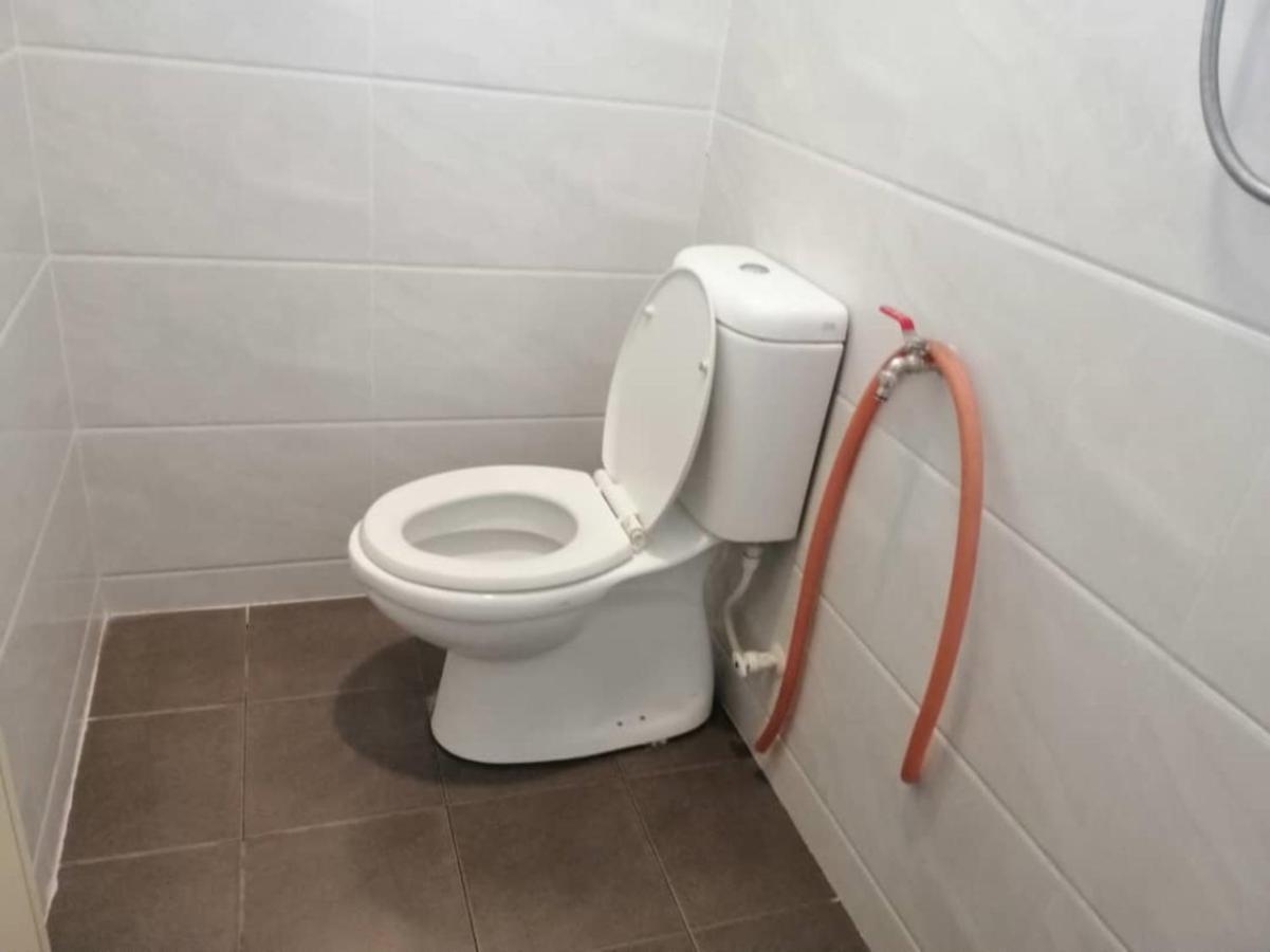 Spot On 89816 Warm Blanket Hotel Johor Bahru Ngoại thất bức ảnh