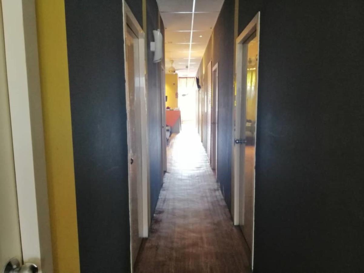 Spot On 89816 Warm Blanket Hotel Johor Bahru Ngoại thất bức ảnh