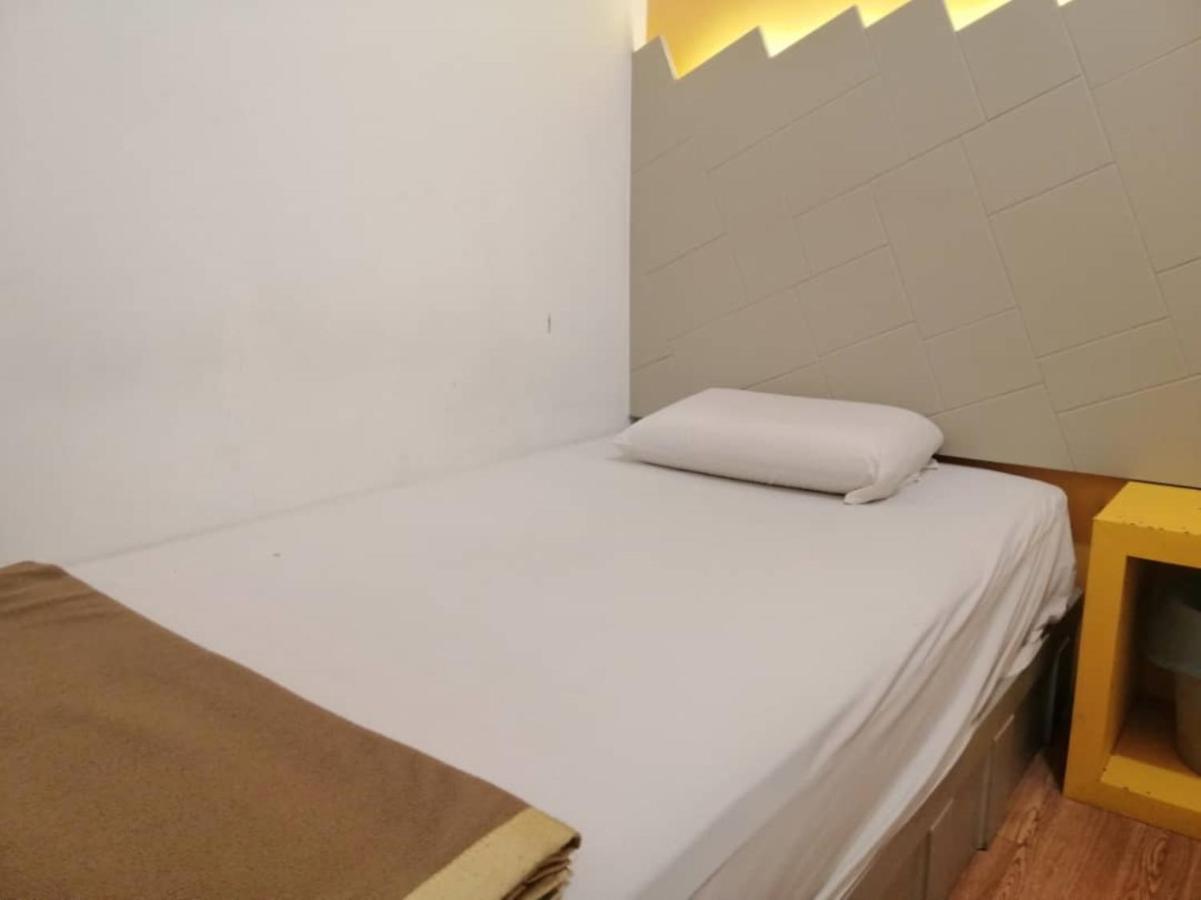 Spot On 89816 Warm Blanket Hotel Johor Bahru Ngoại thất bức ảnh