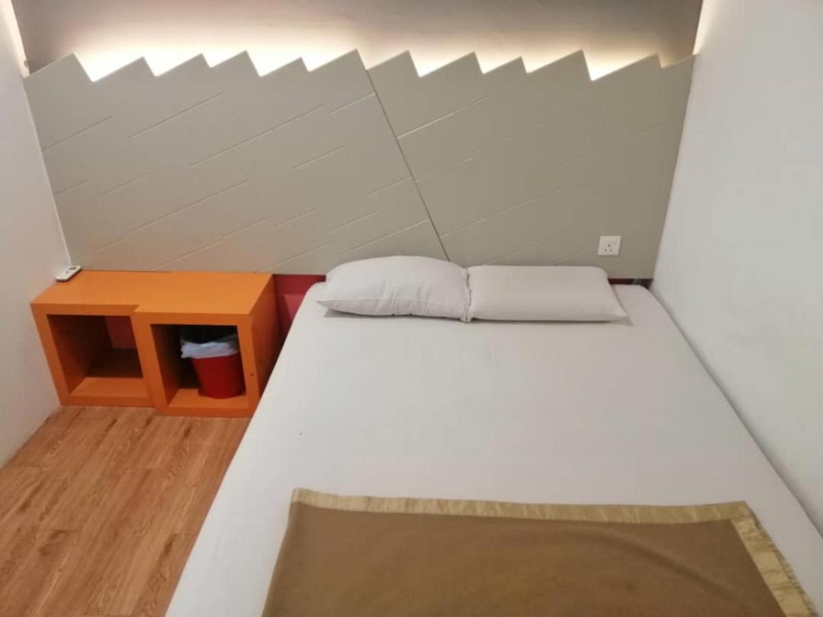 Spot On 89816 Warm Blanket Hotel Johor Bahru Ngoại thất bức ảnh